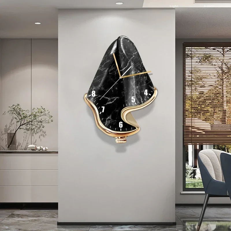 

Dali - niche designer style wall clock, restaurant kitchen wall decoration painting, personalized Italian style wall