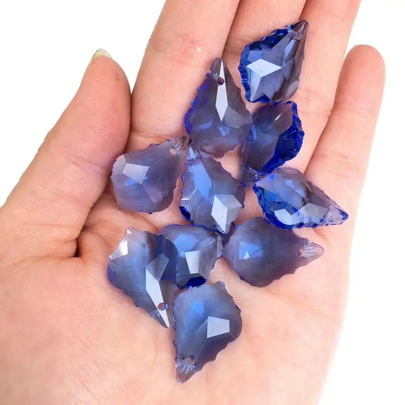 Großhandel 10 Stück Mehrfarbige Doppelseitige Kristallglas Ahornblatt Lose Abstandsperlen DIY Ohrringe Halskette Anhänger Schmuck Geschenke – Detail 4
