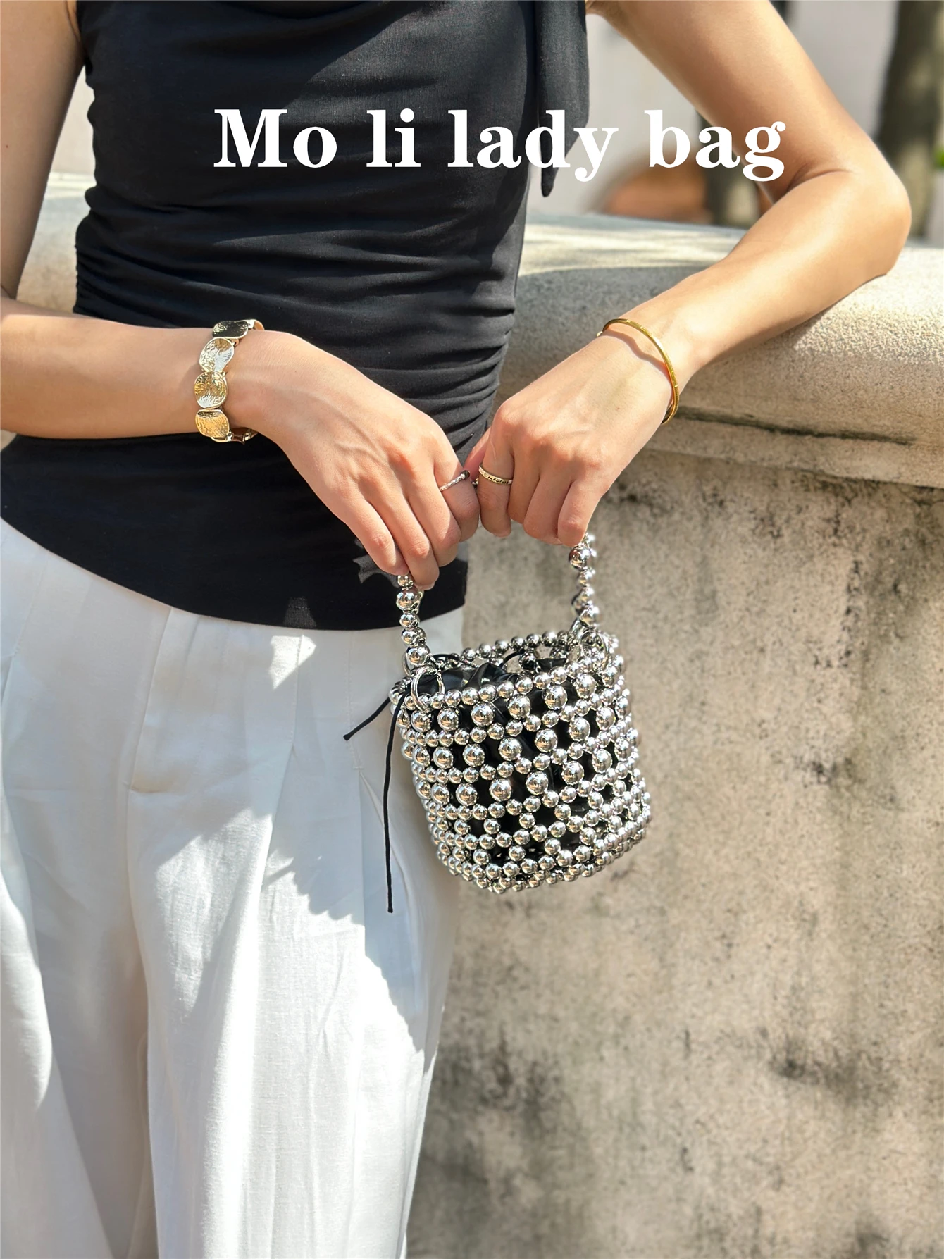

Elegant Beaded Crossbody Bag for Women Summer Fine Design Handbag British Style Youth Daily Use Pure Color Bucket Shape