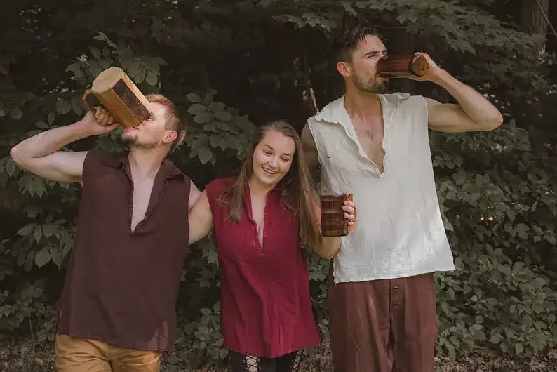 القوطية الرجال ضمادة القراصنة عصر النهضة فارس صدرية سترة سترة خمر المحارب الرجال القرون الوسطى سترة دون أكمام