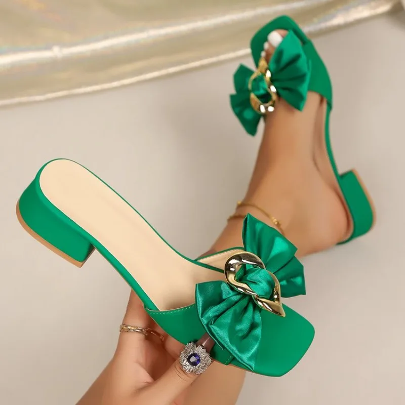 Sommerliche, trendige Designer-Sandalen mit Schleife für Damen, modische, lässige Pantoletten mit eckigem Absatz, 2026 neue elegante Party-High-Heels für Damen – Detail 18