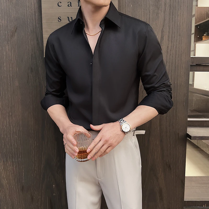Męska koszula z ukrytą klapką - błękitna, biznesowa, casualowa, slim fit, ostre kołnierzyki, bez zmarszczek, wysokiej jakości wygląd, oddychająca