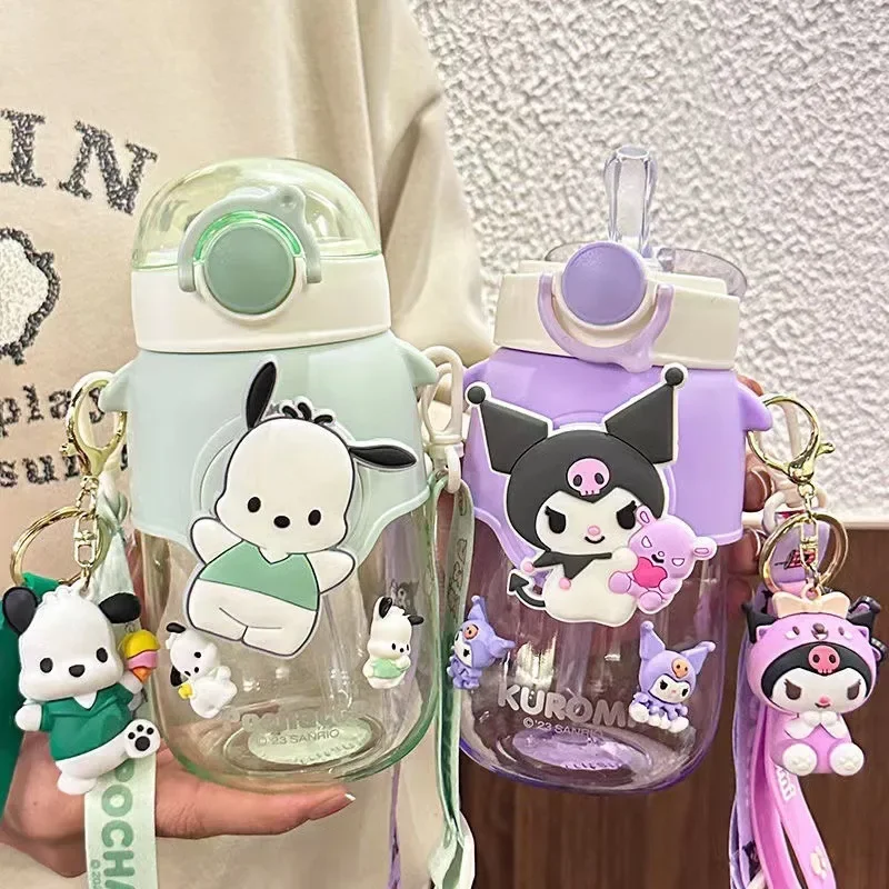 690ml Sanrio Kuromi Cinnamoroll Pochacco Straw Cup 2024 New Student Portable Large Capacity Tritan Plastic Water Cup Child Gift