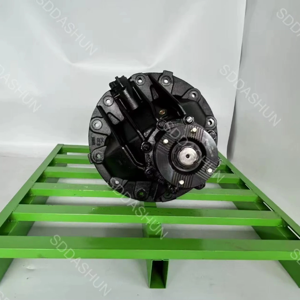 

Used for the Rear Axle Differential Assembly of Sinotruk HOWO Trucks811-35010-6262