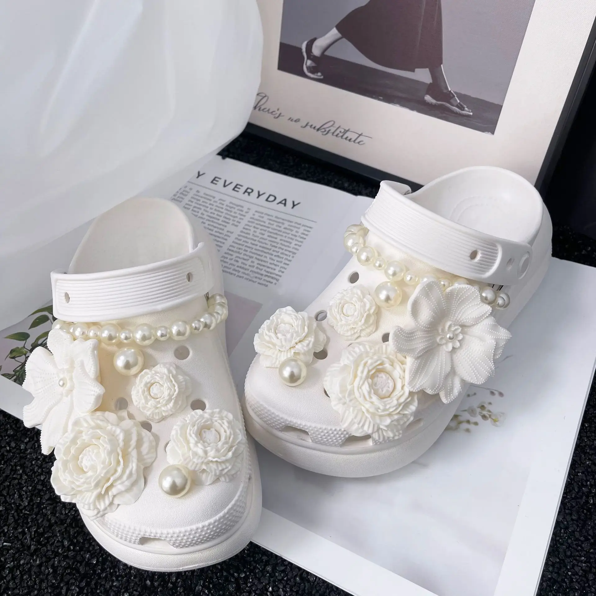 DIY الأزياء زهرة PVC الأحذية سحر الاكسسوارات ل قباقيب النعال الشريحة صندل حديقة الأحذية الديكور مشبك دبابيس فتاة النساء هدية