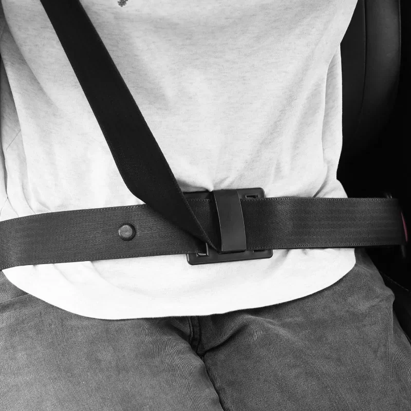 Car Seat Belt Adjuster Clip for Neck Comfort Shoulder Strap Positioner Reduce Discomfort Universal Fit Compact Accessory