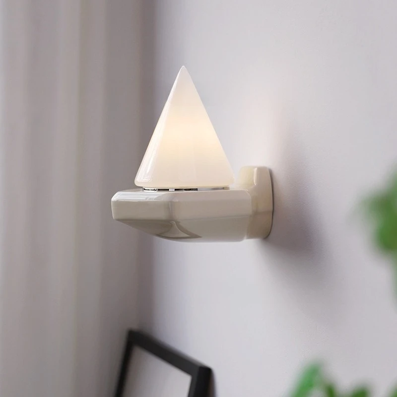 

Moden White Ceramics Base LED Wall Lamps Taper Glass Light Bauhaus Living Room Bedroom Hotel Restaurant Nordic High-end Sconces
