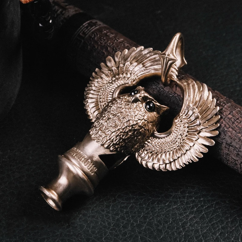 أداة سلسلة المفاتيح المحمولة EDC الرجعية البومة صافرة #1