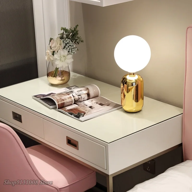 Nordic Led Table Lamp modern living room bedroom Desk Lamp Metal Milky Frosted Glass Shades Bedroom Reading Lamp decor Fixtures