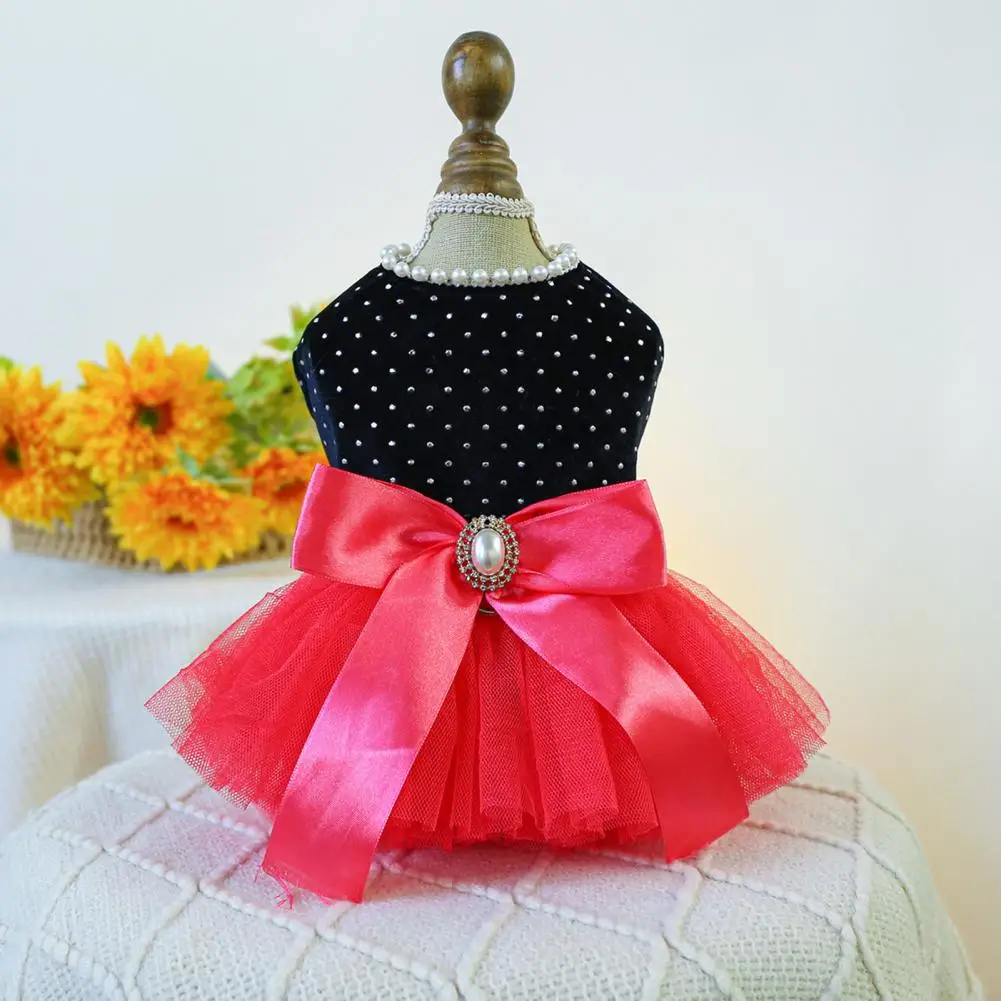 

Mesh Splicing Pet Outfit Stylish Princess Dog Dress with Bow Decoration Comfortable Summer Pet Clothing Dot for Dogs for Wedding