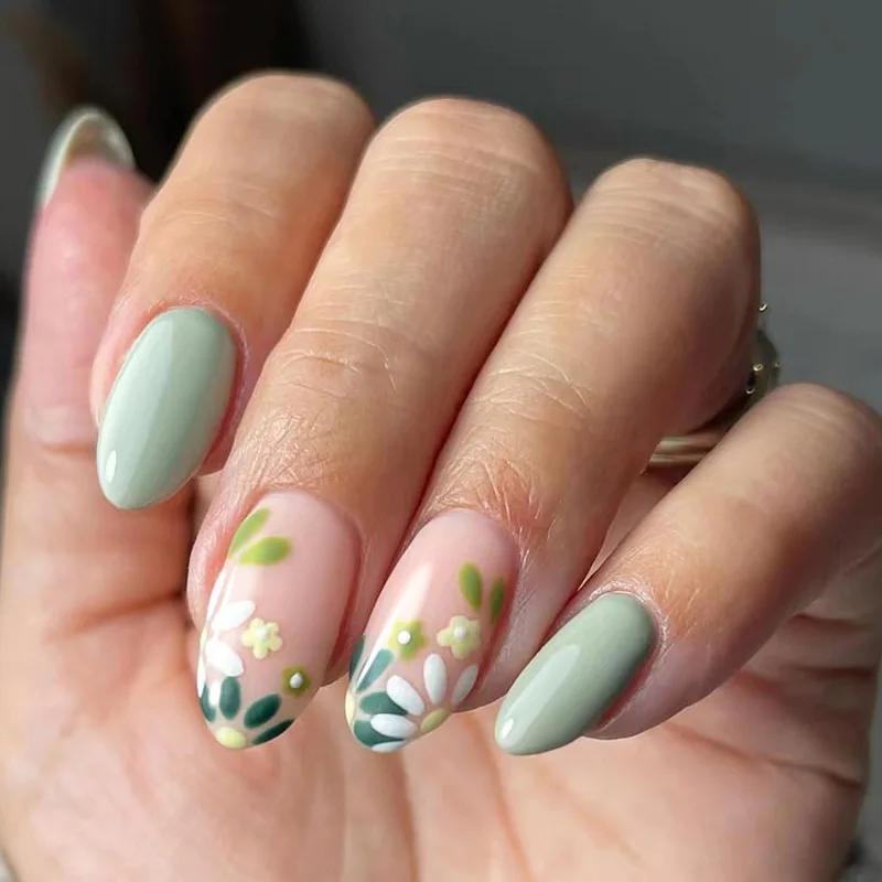 24Pcs Green Round Head False Nail with Flower Pattern Design Stick on Nails Press on Sets Finished Acrylic Oval Short Fake Nails