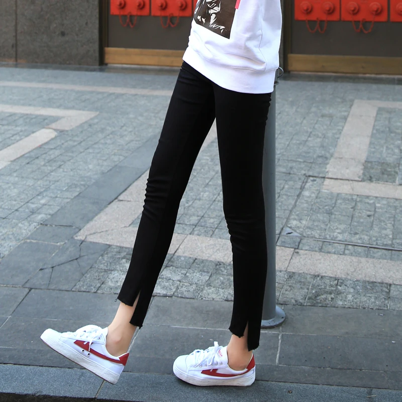 

Slim Fit Nine-Tenths Bla Denim Pants Women's Casual Base Layer Pants Outwear Slit Hem Casual Trousers Cotton Elastane