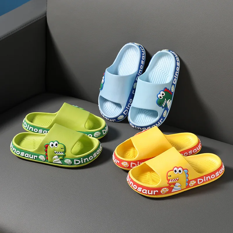 Zapatillas de verano para niños, chanclas de dibujos animados, sandalias antideslizantes para interiores y exteriores, zapatos de fondo suave