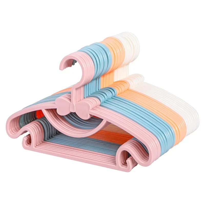 10pcs Cute Kids Clothes Hanger Racks Portable Plastic Display Hangers Windproof Children Coats Hanger Baby Clothing Organizer