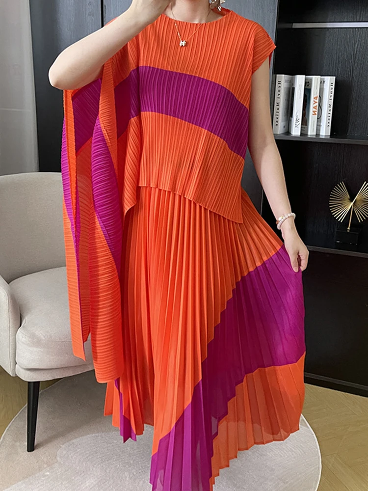 LANMREM 2 Pieces Pleated Set Women Irregular Print Color Block Shirt With Long Skirts Female Fashion Clothing 2024 New 2DA3805