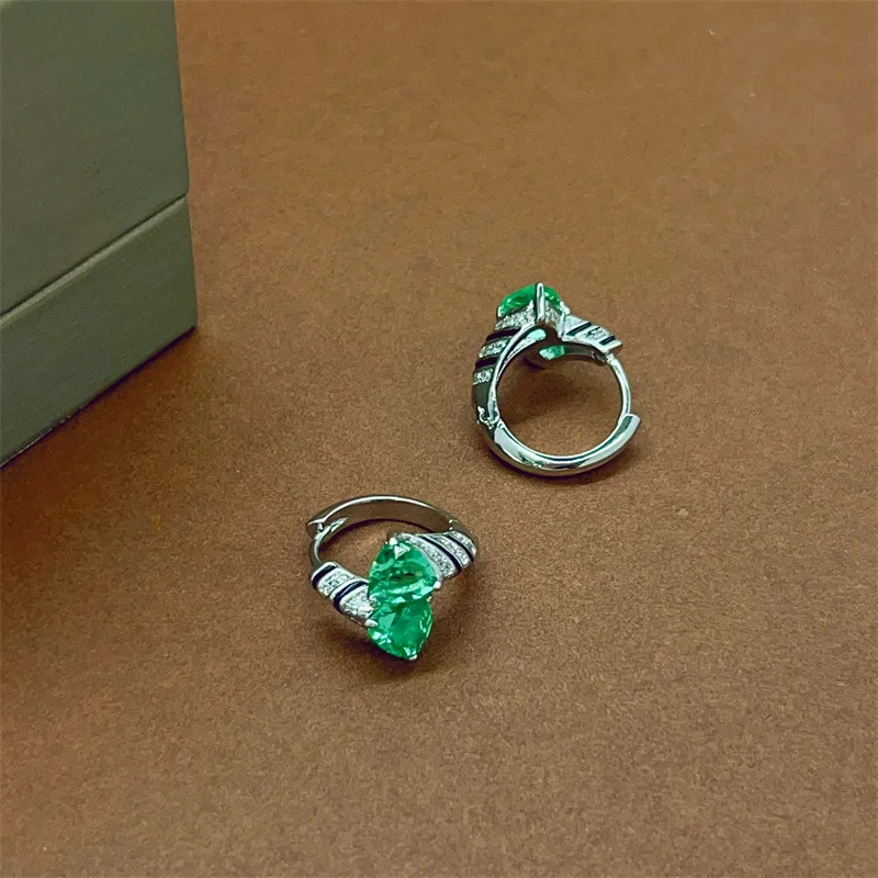 Exquisite high-quality retro diamond inlay triangular gem jewelry sets sparkling green gemstone ring earrings necklace bracelet