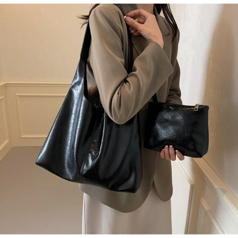 

Новая сумка-хобо CEEKAY из вощеной кожи 2026 года, винтажная наплечная сумка с кошельком, вместительная сумка-тоут для женских сумок и клатчей