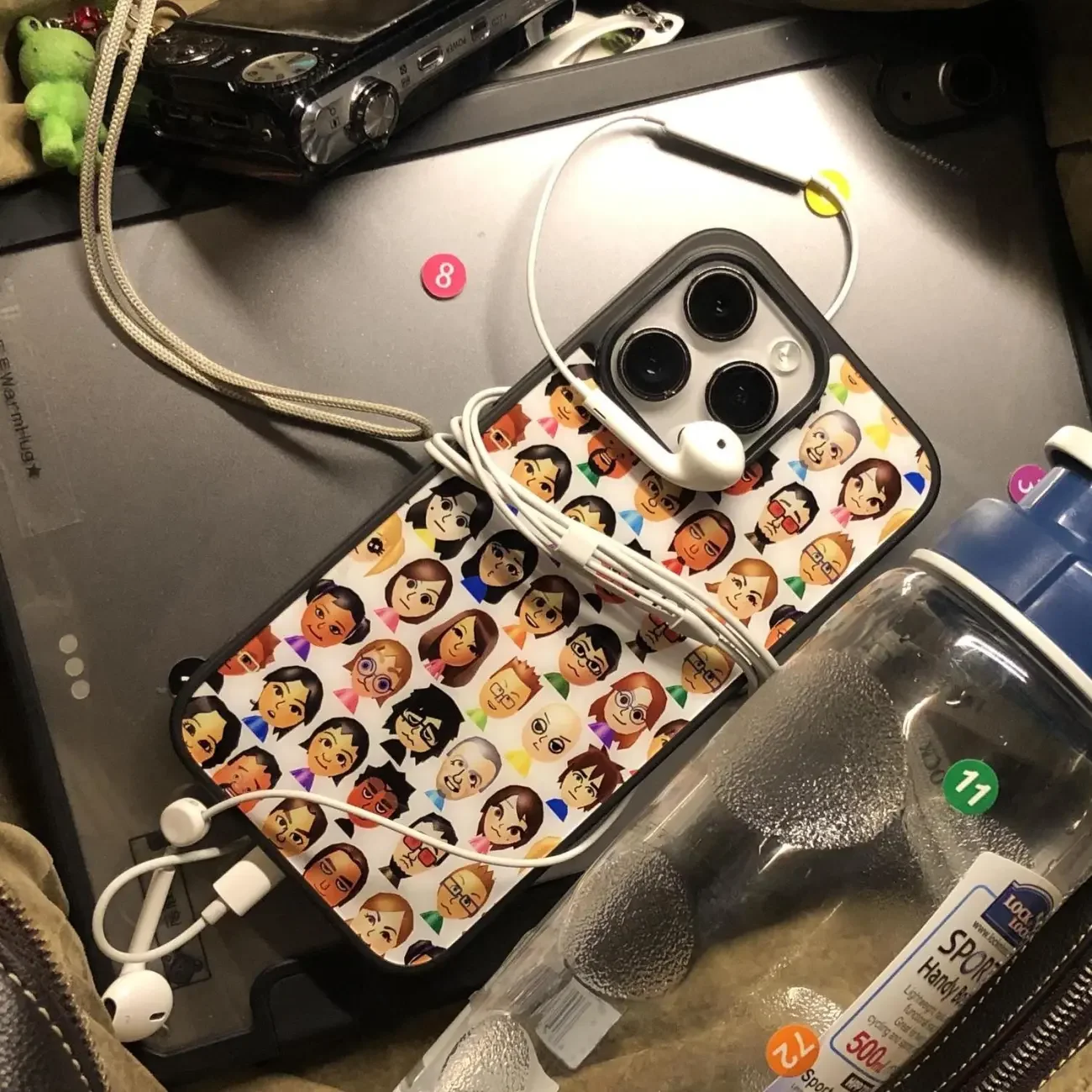 Coque de téléphone personnalisée pleine écran avec personnage mignon et créatif pour iPhone 17 Air 16 15 14 13 12 11 Pro XR XS Max 7 8 Plus – Style Y2K