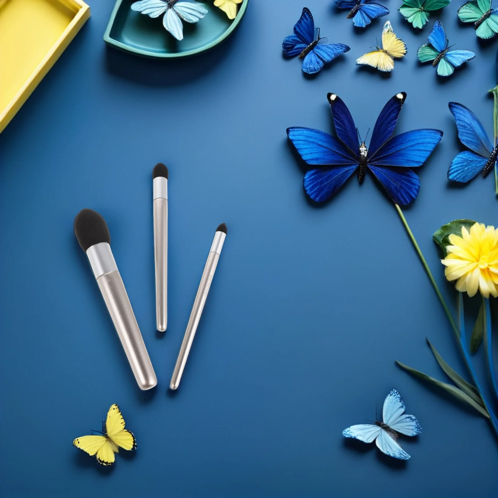 

3Pcs Artist Blending Sponge Pens Sketch Blending Stumps Soft Tips for Pencil Drawing Watercolor Oil Painting Art Tools