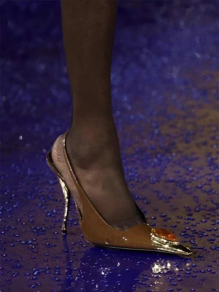 New Spring and Summer Women's High Heels High-end Metal Square Head Patent Leather Stiletto Comfortable Back Sandals
