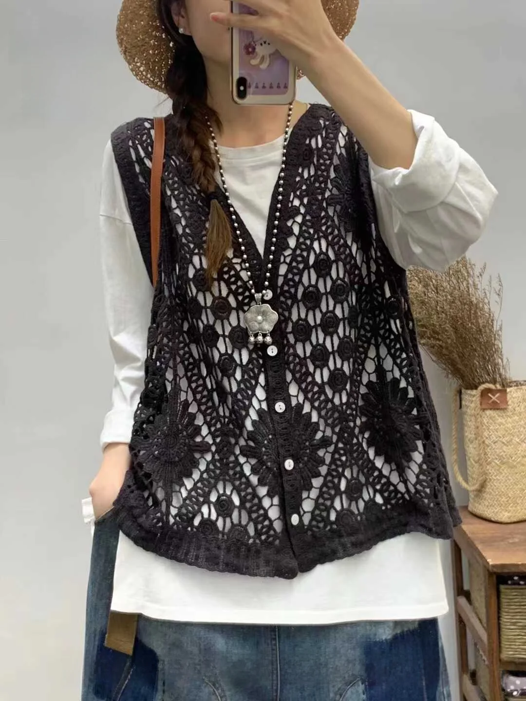 เสื้อคาร์ดิแกนถักโครเชต์ไหมฝ้ายสไตล์เรโทร ลายฉลุ แขนสั้น เปิดไหล่ สำหรับผู้หญิง สีสันศิลปะ ลำลอง ทรงเวสต์ คอวี  ...