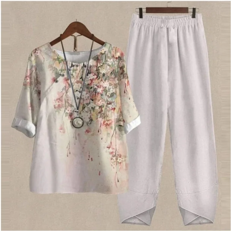 

2025 New Women's Suit Spring Pants 9-minute Pants Casual Middle Aged Short Sleeve Printed Round Neck Set