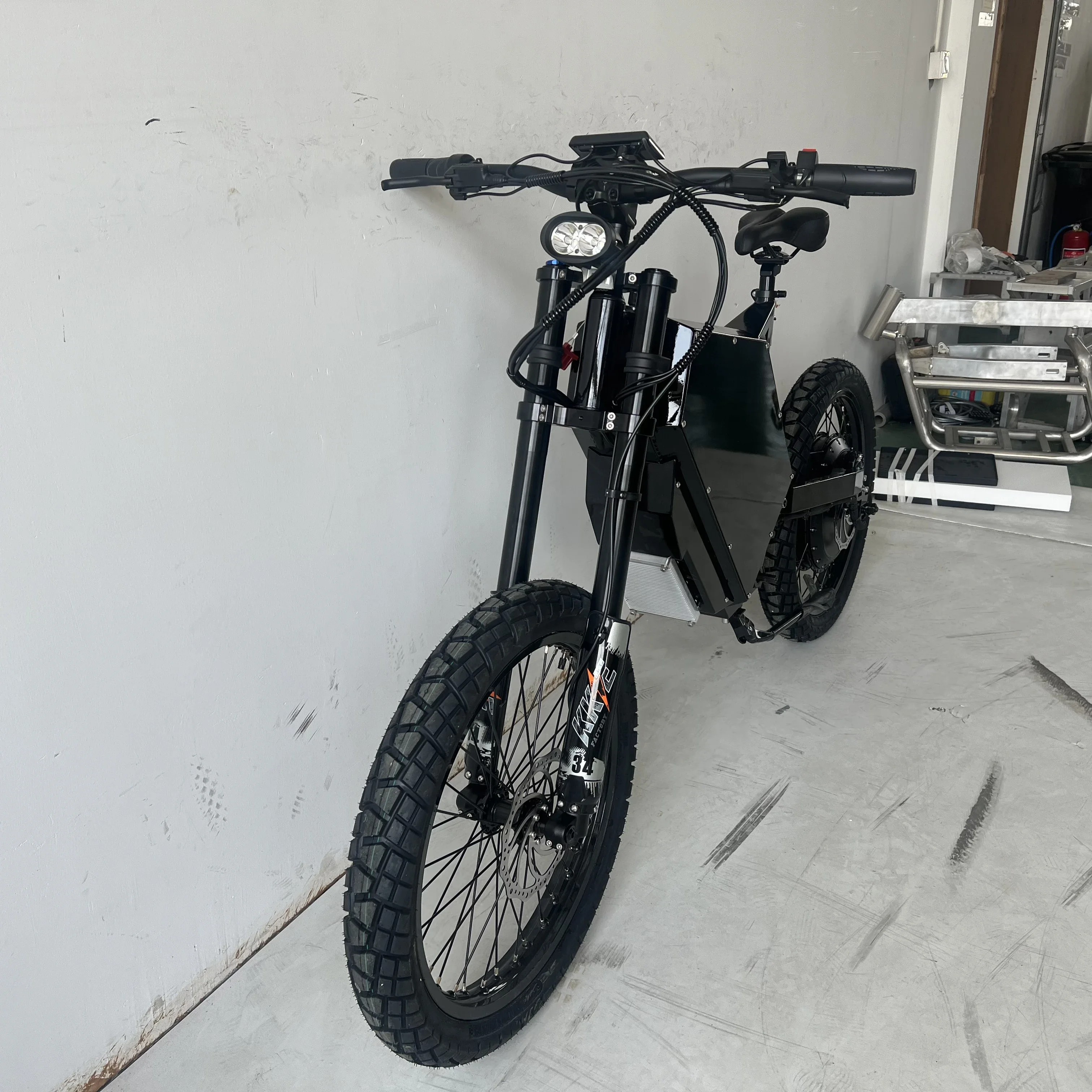 8000w 75ah マウンテンモーターダートバイク 120 - 72V 12000W Electric Dirt Bike のレビューと価格