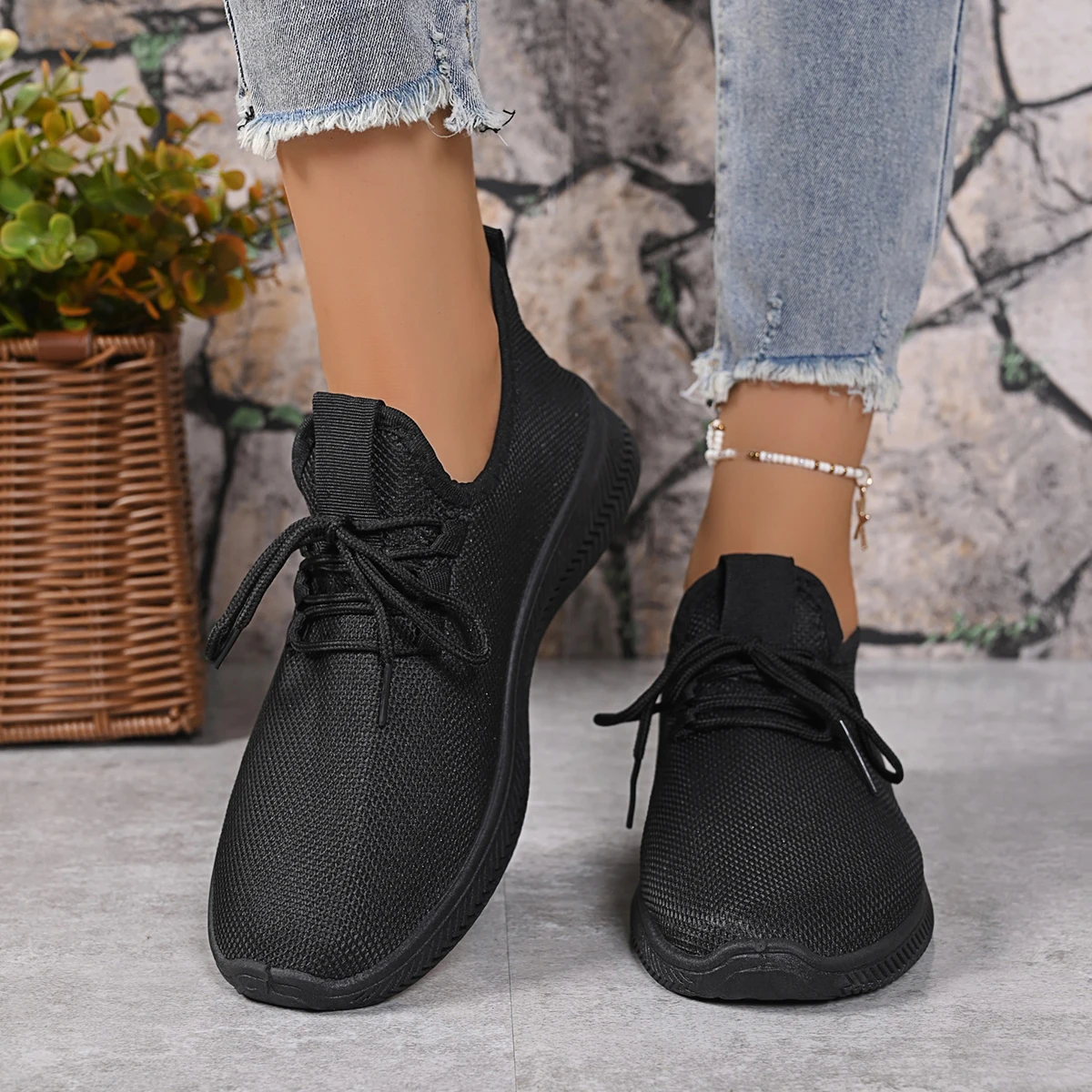 Chaussures de sport respirantes à bout rond, couleur unie, à la mode et confortables, semelles épaisses, décontractées, pour femmes, printemps et automne
