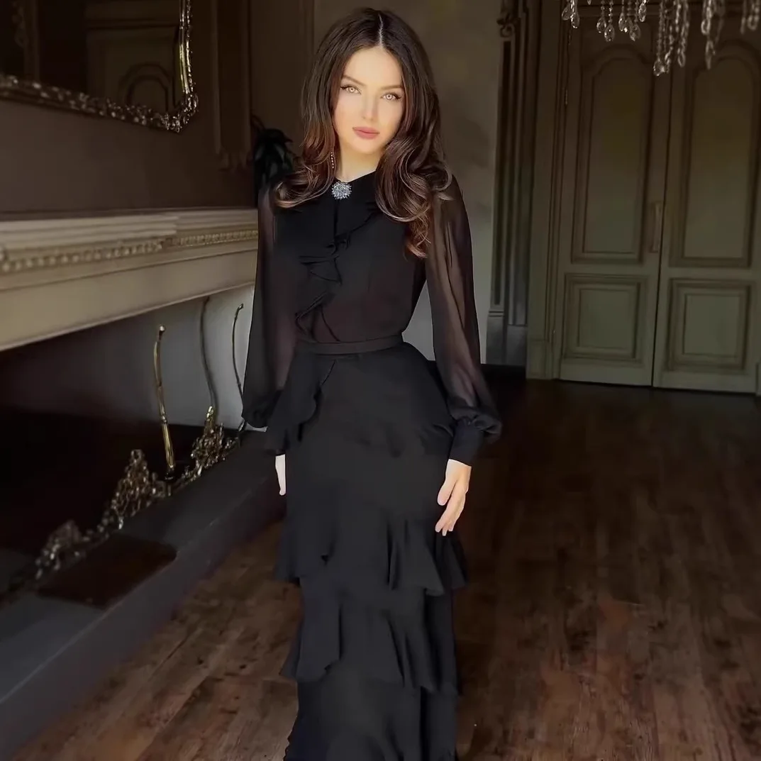 Elegant Women's Long Sleeve Maxi Dress Set - close-up view