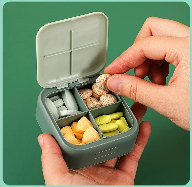 1pcs Portable sealed small mini pill packaging and storage box for one week portable medication pill box