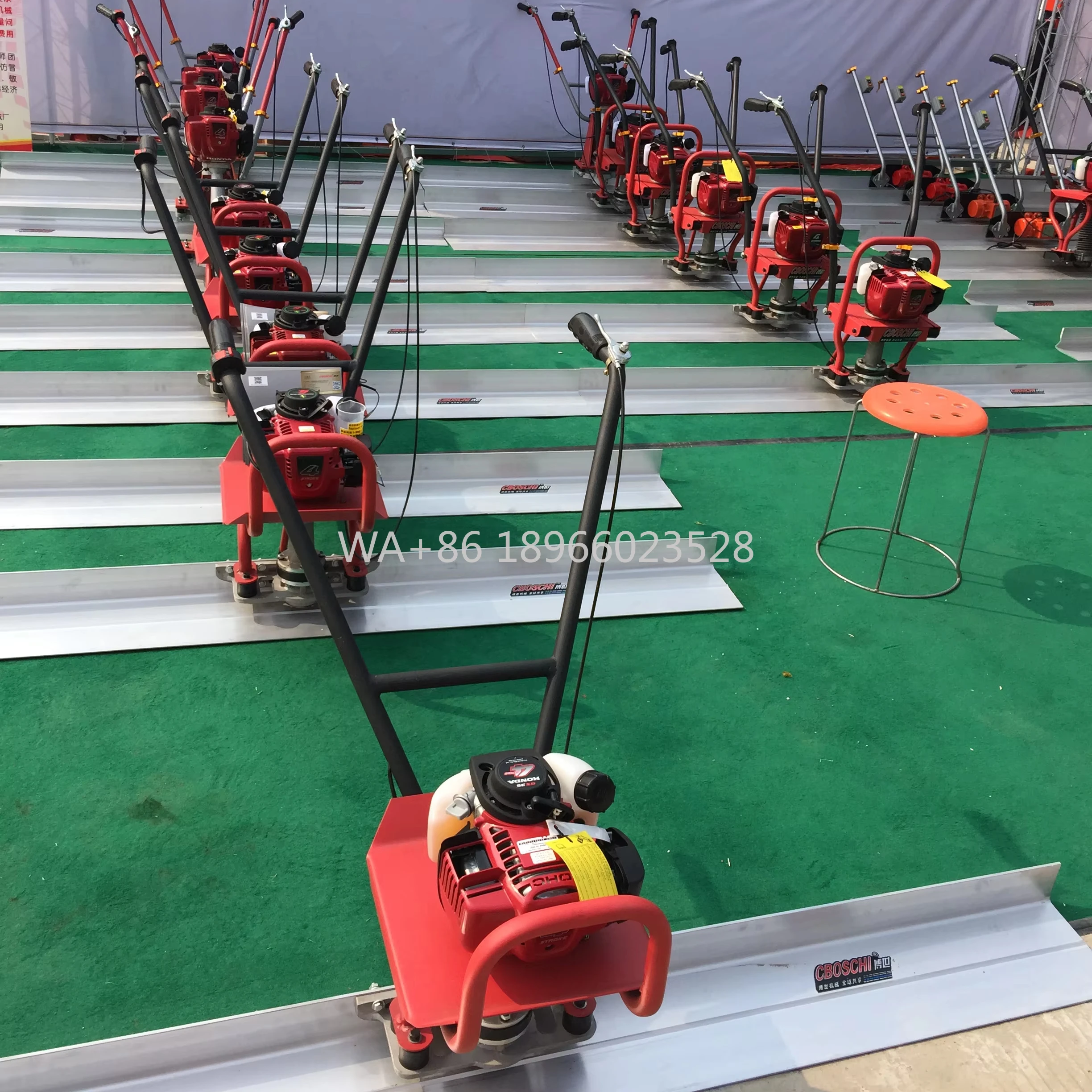 

Lightweight Vibrating Ruler for Cement Pavement Leveler Floor Leveling Concrete Leveling Ruler