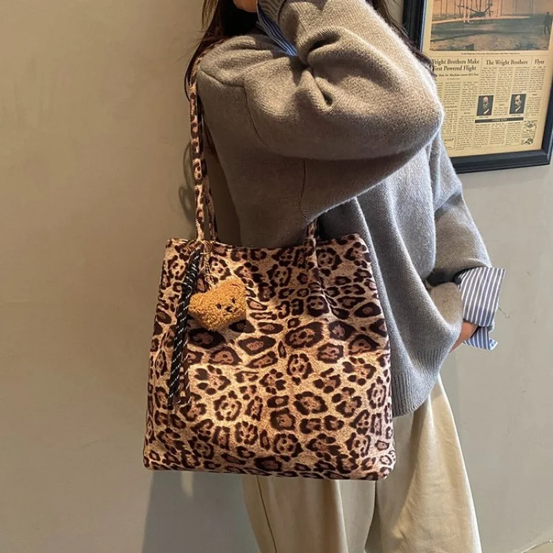 Женская сумка-мессенджер, изготовленная из кожи с принтом гремучей змеи, элегантная, чили, высококачественная, прочная, просторная, мягкая, стильная ​