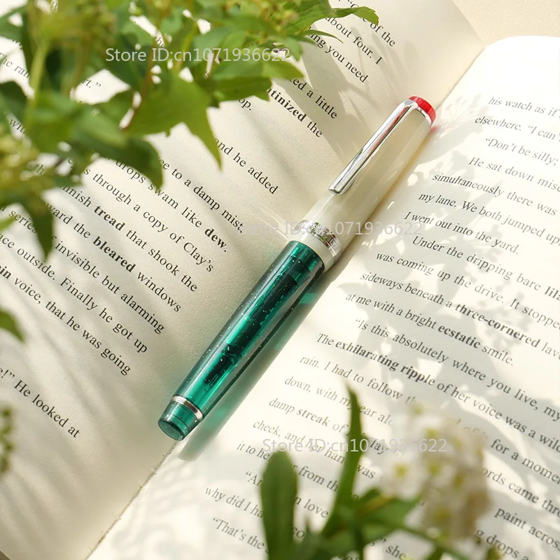 

Перьевая ручка Limited Jinhao 82, индивидуальная ручка Cantaloupe Cream Green, акрил EF/F/M/изогнутое перо, серебряная отделка с конвертером, ручка для письма