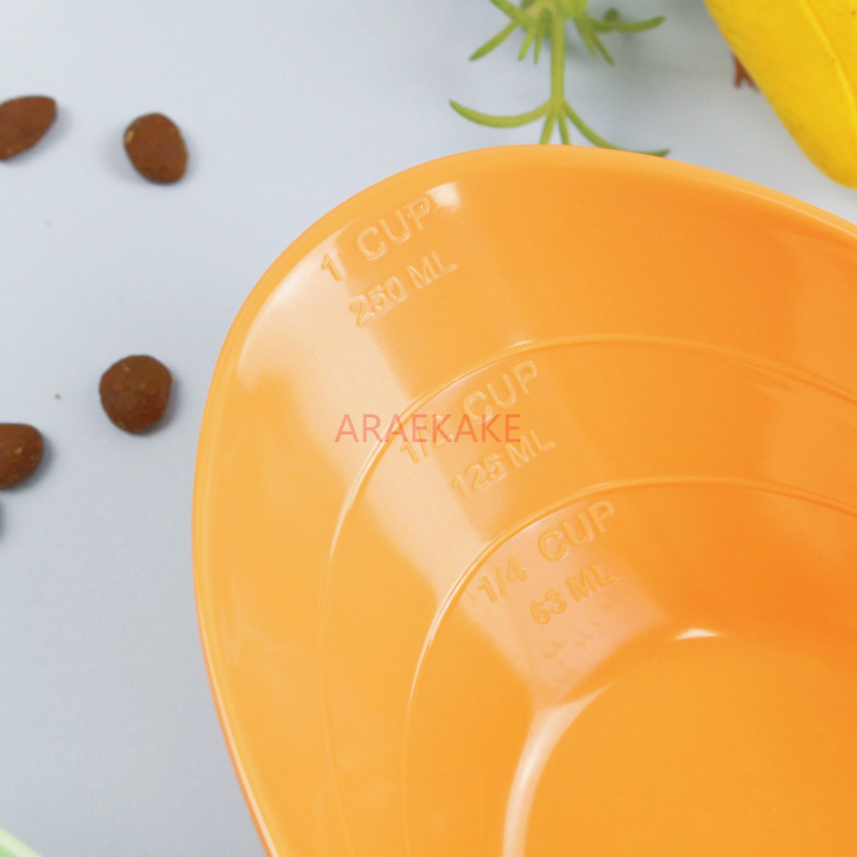 ملعقة طعام للحيوانات الأليفة بمقياس للتغذية الدقيقة للقطط والكلاب، 250 مل مل ملعقة طعام للقطط من البورسلين المقلد من الميلامين