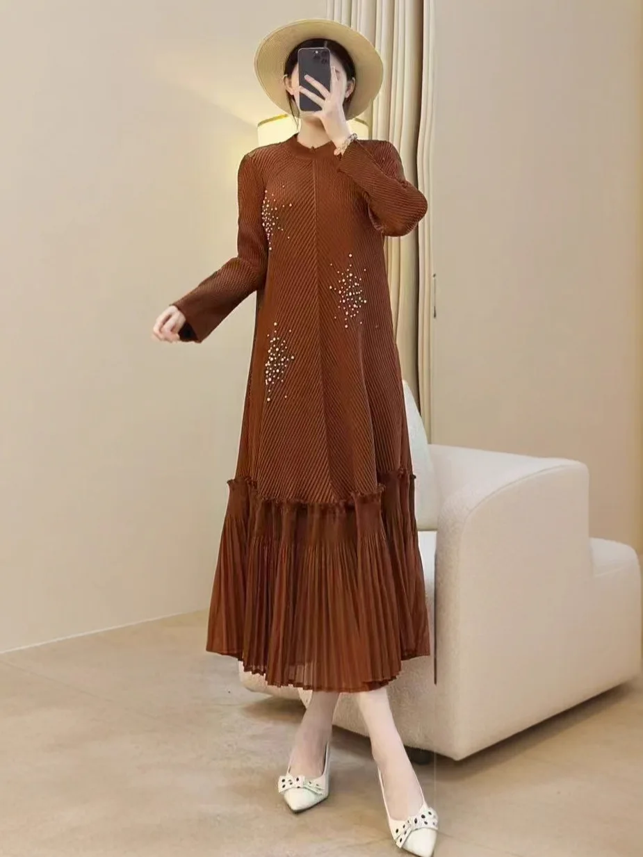 ミヤケ 蓮の葉ドレス ペンデュラムプレート フラワースリーブ 立体花飾り プリーツ Aライン ビーズデザイン ロングドレス