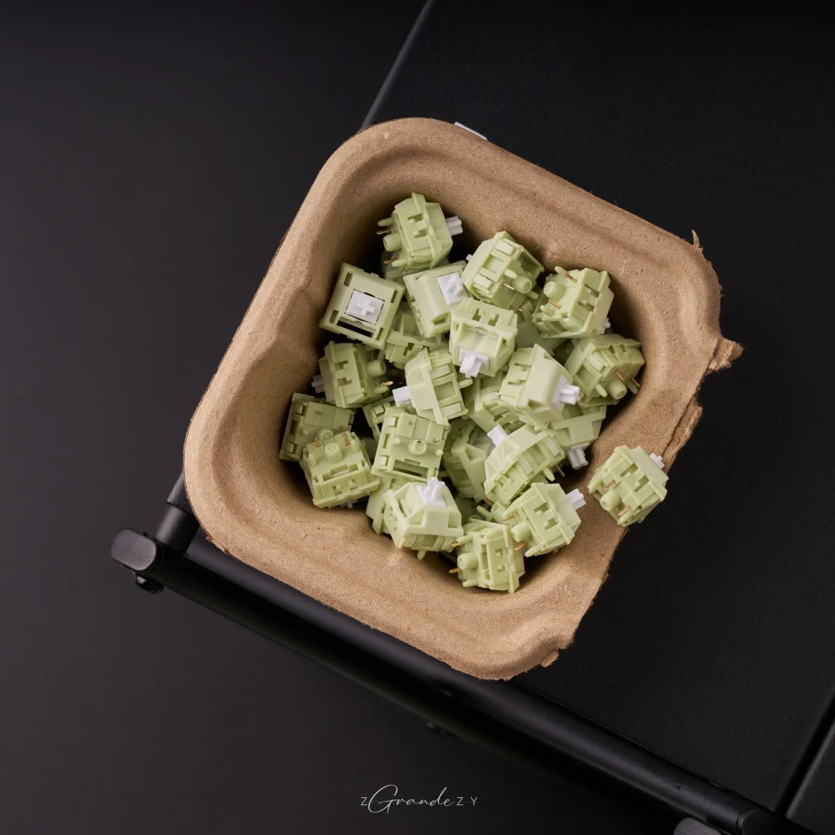 

Jasmine Milk Green V2M Switch Linear Pre-Lubed 5 Pins HotSwap L4+ Stem Keygeek Switches For Mx Mechanical Keyboard 기계식 키보드