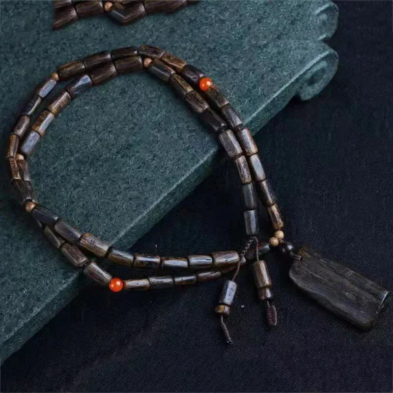 Live Streaming Tarakan Agarwood Traveling Necklace Old Materials Oily Foot Men's and Women's Collectible Artsy Object Bracelet W