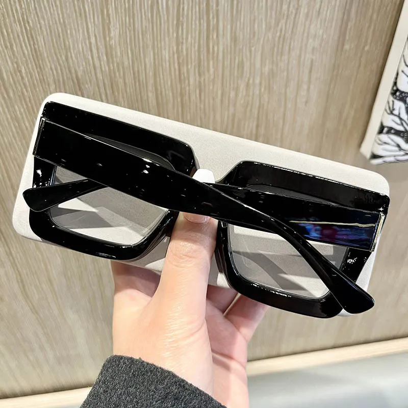 Large Frame Clear Lens Classic Glasses Trendy Square Computer Eyeglass Decorative Eyeglasses Spectacles for Women Men