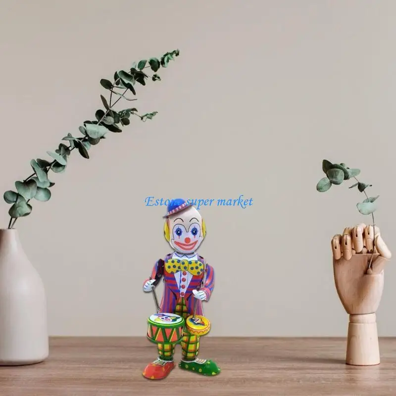 090B Palhaço clássico lata toca estátua brinquedo bateria para colecionador nostálgico