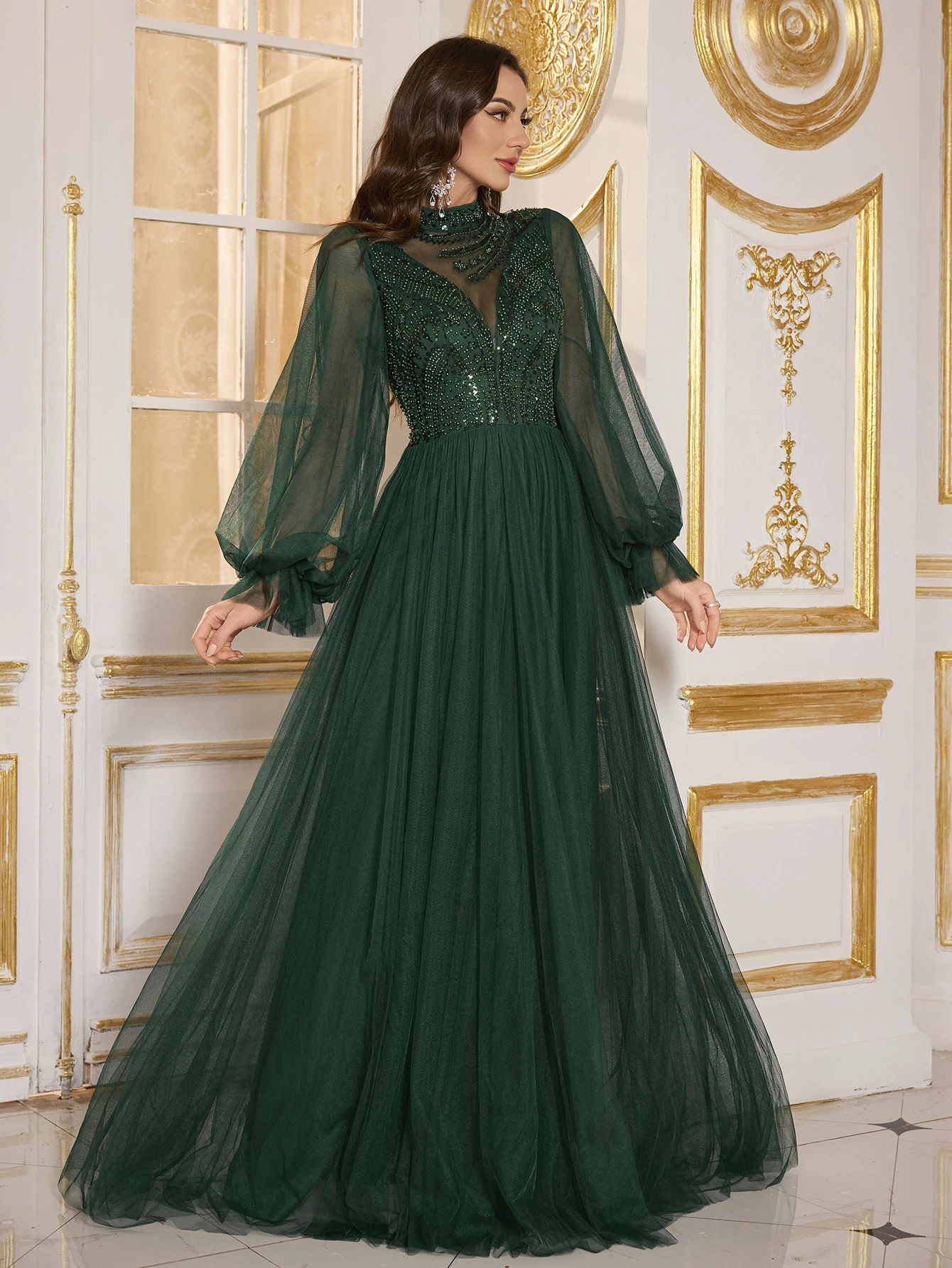 فستان سهرة نسائي من UNITHORSE برقبة دائرية وأكمام واسعة من نسيج شبكي مرقع