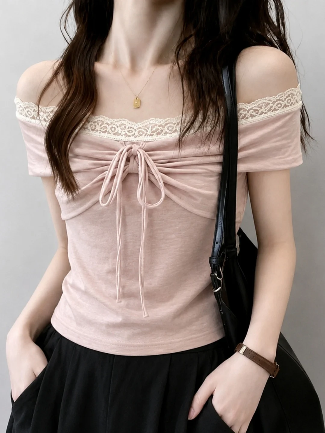 

French Style Lace Splice Short Sleeve T-Shirt Women's Slim Fit Summer Fashionable Casual Top Floral Cardie Brand HKQML052725
