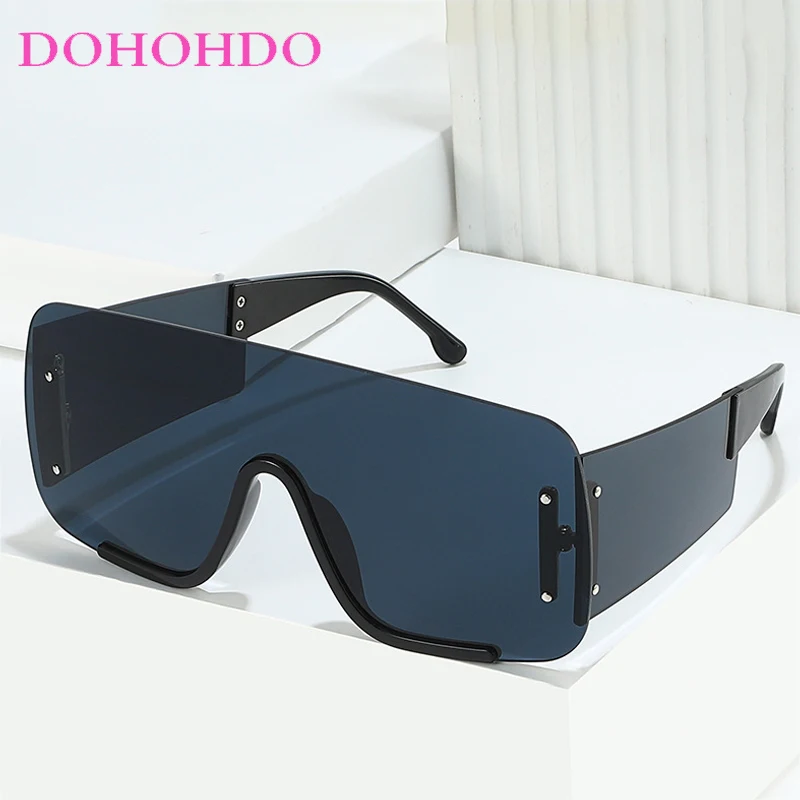 

Square Sunglasses Women Men Luxury Brand Design One Piece Lens Shades Fashion Trendy Outdoor Driving Sun Glasses Unisex UV400