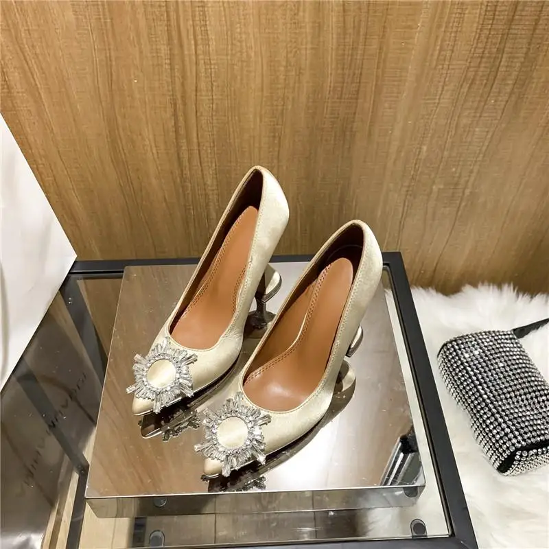 

Fashionable Satin Pointed Head Sun Rhinestone Buckle High Heels Work Women's Shoes Wedding Shoes Pumps 10CM