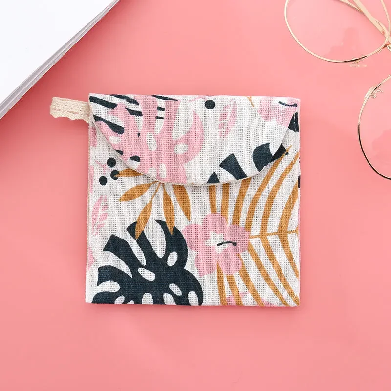 New Sanitary Pad Pouch Mini Folding Women Cute Bag for Gaskets Napkin Towel Storage Bags Pouch Case Sanitary Pad Organizer