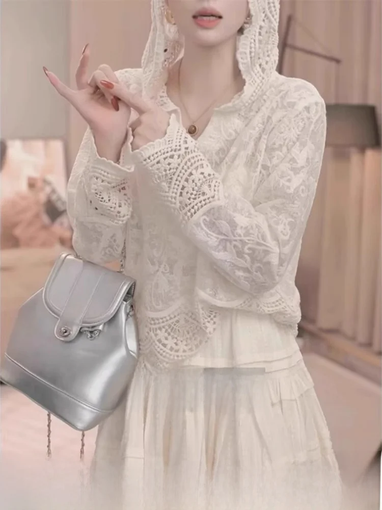 

Женский свободный топ с кружевной вышивкой и шляпой в Корейском стиле, прямой крой, длинный цвет све