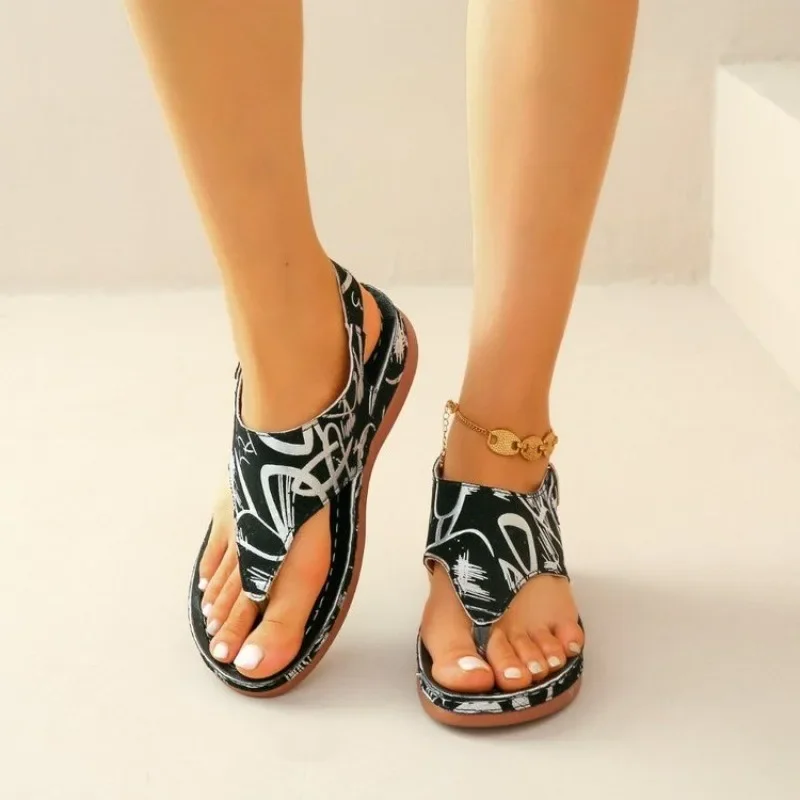 2024 New Ladies Shoes Plus Size Thong Women's Sandals Outdoor Basic Sandal Women Round Toe Print Buckle Strap Wedges Shoes Women