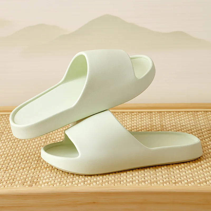 New Women Anti-Slip Bath Slippers Couples Soft Indoor Home Shoes Ladies EVA Comfortable Outdoor Beach Slides Zapatos Mujer  ﻿﻿
