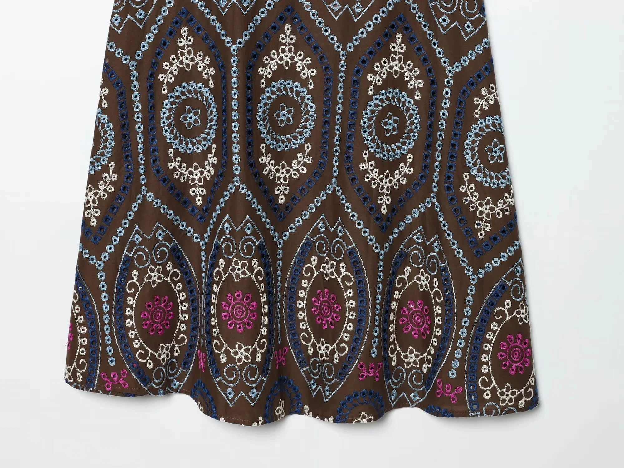 KONDALA Vintage Damen Urlaubs-Blumenanzug Stickerei Ausgehöhltes Ärmelloses Oberteil Langer Reißverschluss-Rock Mode 2026 Sommer Boho Sets – Detail 16