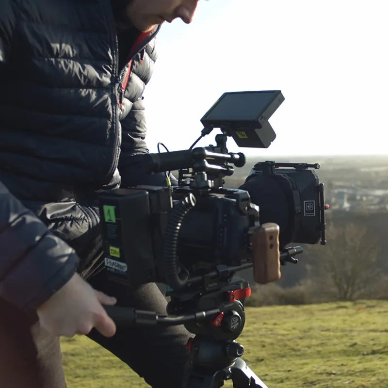 IFOOTAGE K7 Cabeça Panorâmica Tripé Cabeça Hidráulica de Vídeo Líquido Carga Útil 7kg com 1/4 "; e 3/8"; Parafusos Deslizantes Plat Liberação Rápida