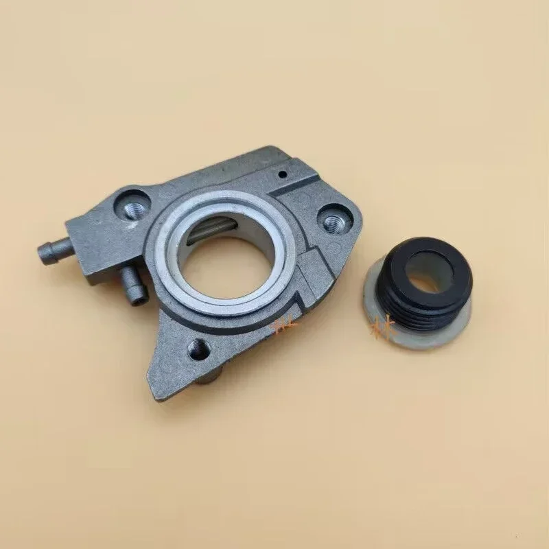 CS-4000 CS-4200 Chainsaw Oil Pump and WORM GEAR For ECHO ZOMAX CS-4400 4000 4200 CS4400 4003 4010 ZM-4000 4216 Chain saw parts